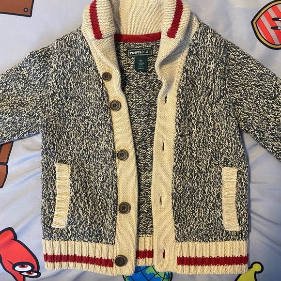 Boy Roots Sweater - Picture 2 of 2